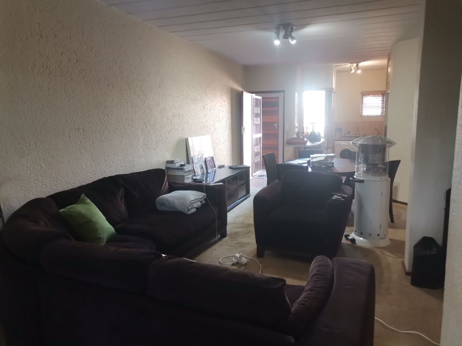 2 Bedroom Property for Sale in Woodmead Gauteng