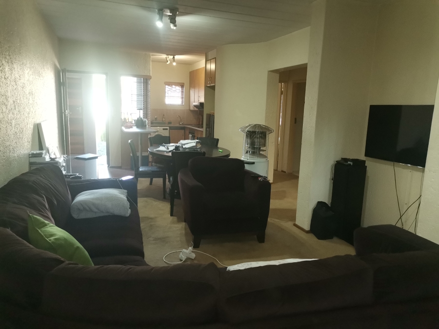 2 Bedroom Property for Sale in Woodmead Gauteng