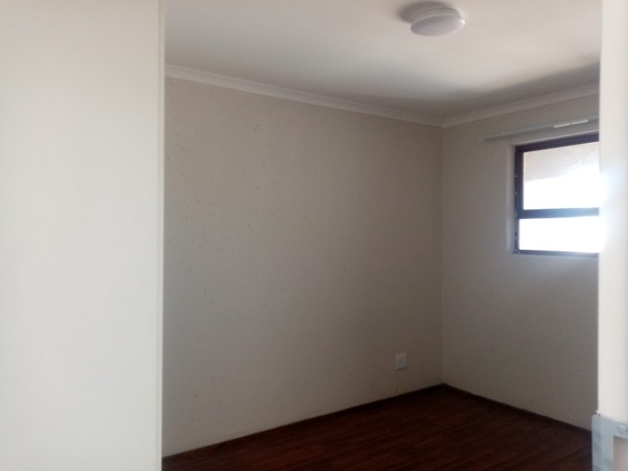 2 Bedroom Property for Sale in Eveleigh Gauteng