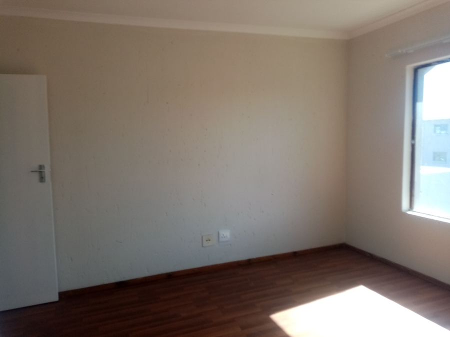 2 Bedroom Property for Sale in Eveleigh Gauteng