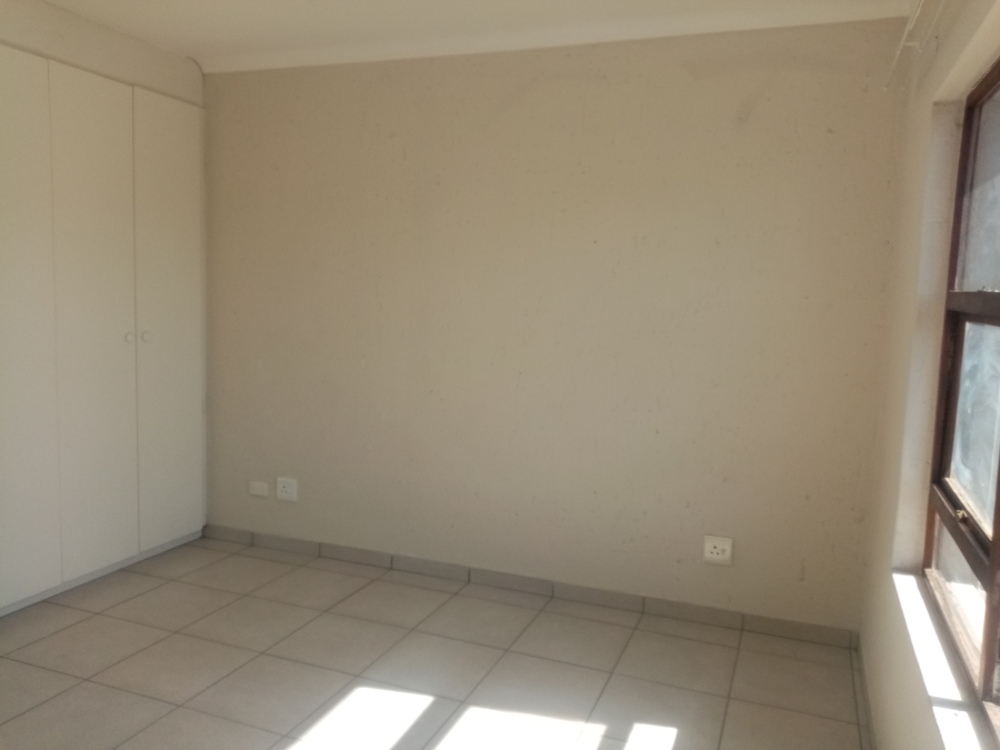 2 Bedroom Property for Sale in Eveleigh Gauteng