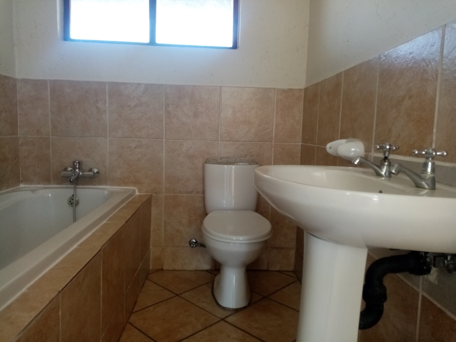 2 Bedroom Property for Sale in Eveleigh Gauteng