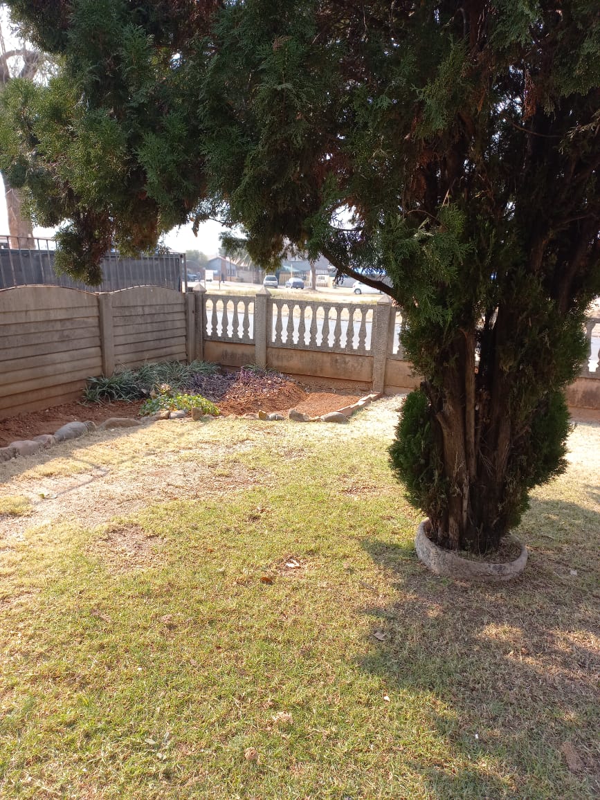 4 Bedroom Property for Sale in Vanderbijlpark CE 1 Gauteng