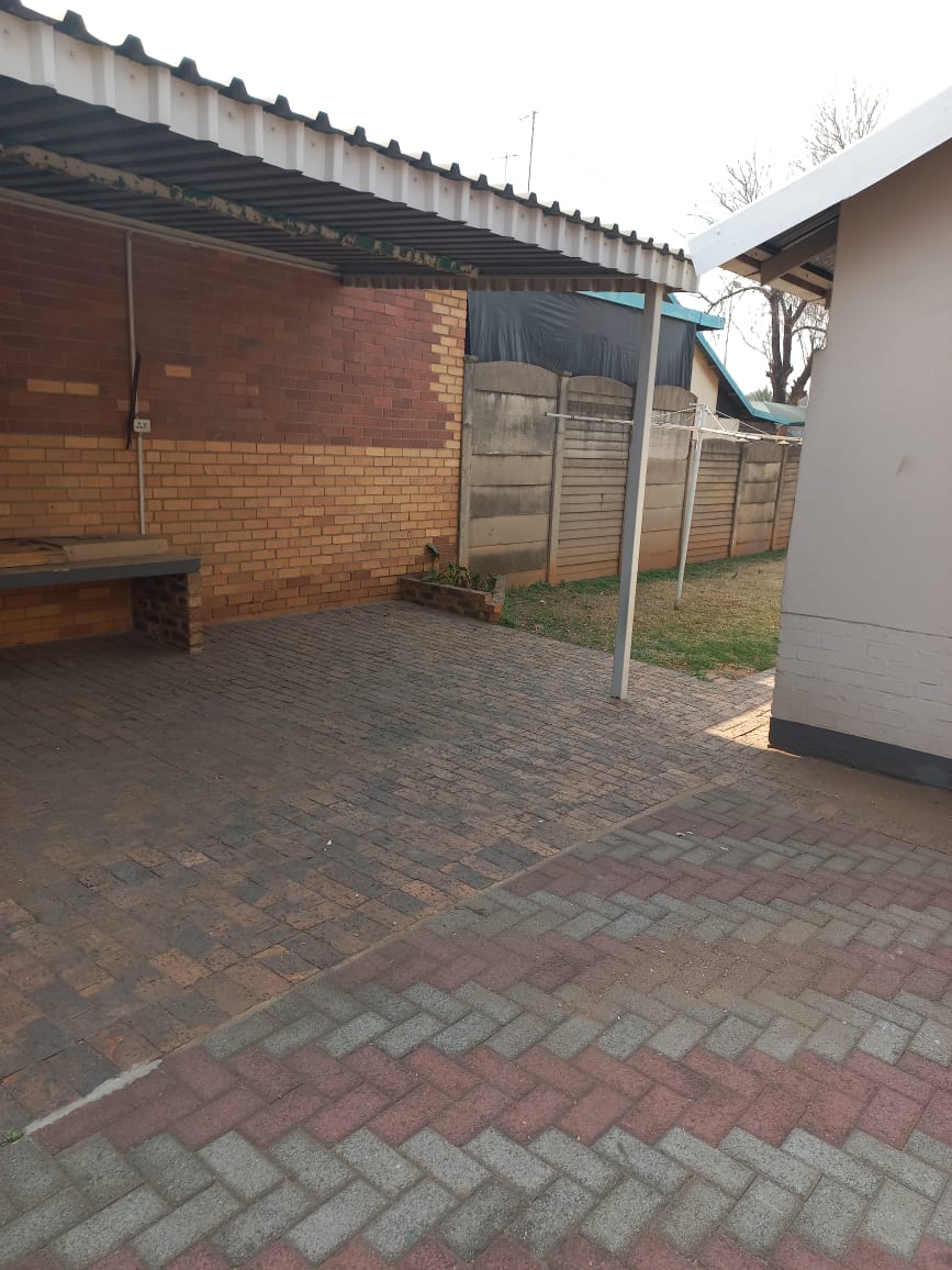 4 Bedroom Property for Sale in Vanderbijlpark CE 1 Gauteng