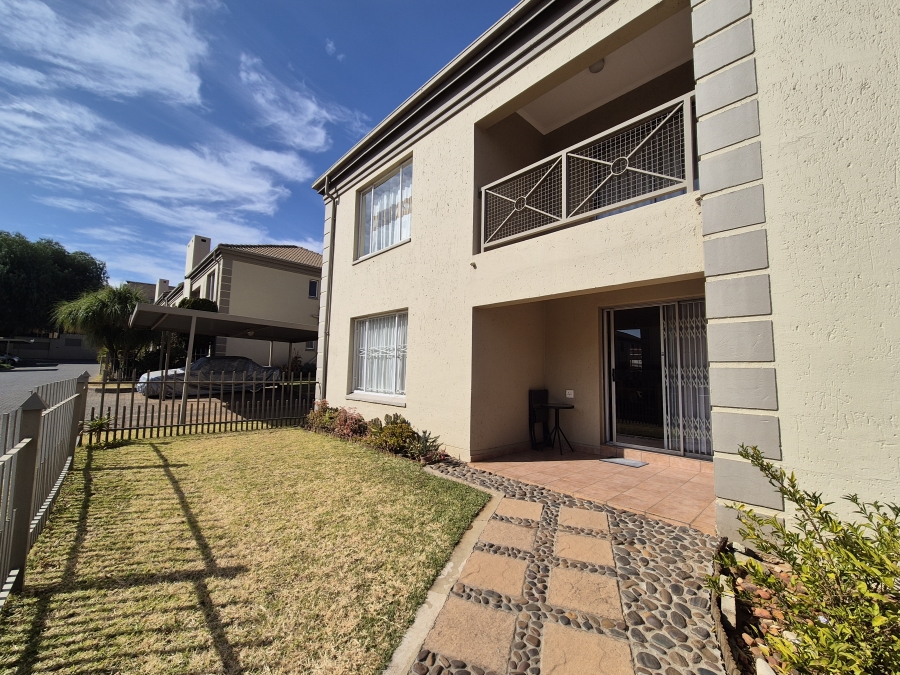 2 Bedroom Property for Sale in Oriel Gauteng