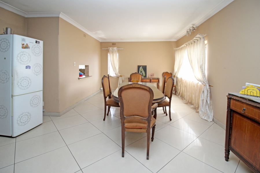 5 Bedroom Property for Sale in Homestead Park Gauteng