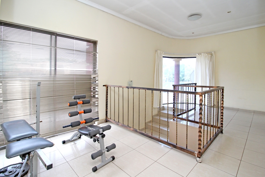 5 Bedroom Property for Sale in Homestead Park Gauteng