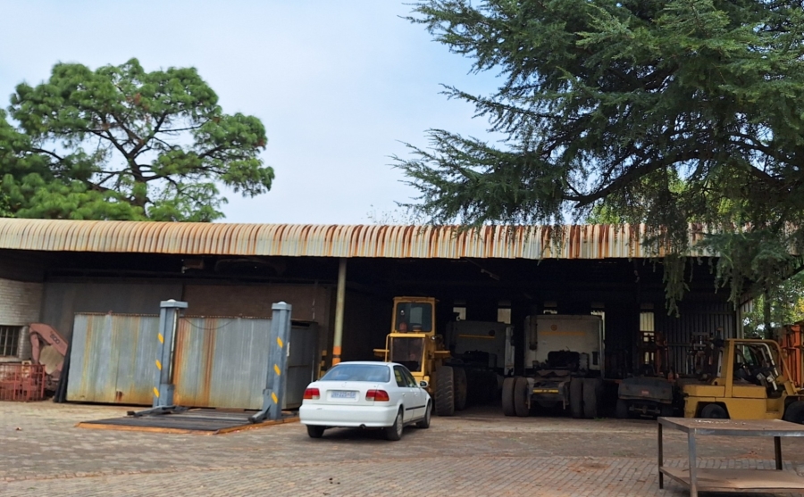 3 Bedroom Property for Sale in Theoville Gauteng