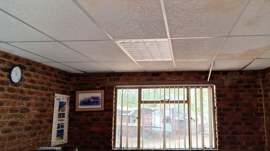 3 Bedroom Property for Sale in Theoville Gauteng