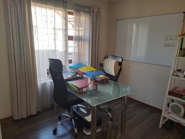 3 Bedroom Property for Sale in Oriel Gauteng