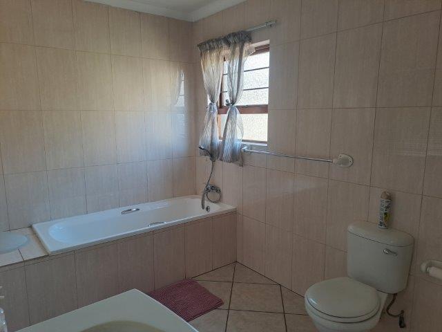 3 Bedroom Property for Sale in Oriel Gauteng