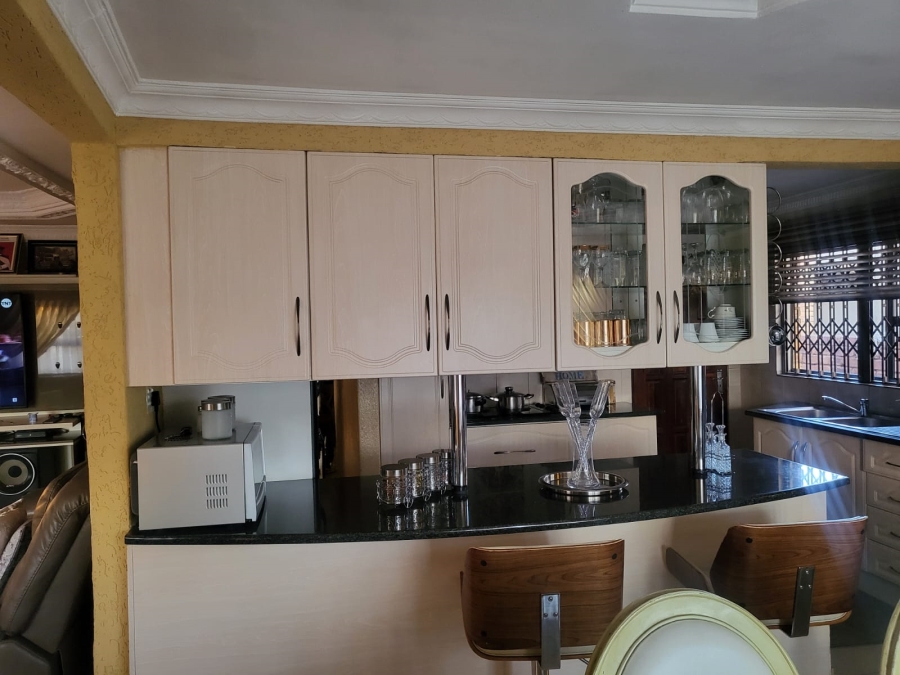 3 Bedroom Property for Sale in Kwa Thema Gauteng