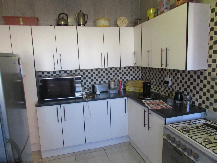 2 Bedroom Property for Sale in Randfontein Central Gauteng