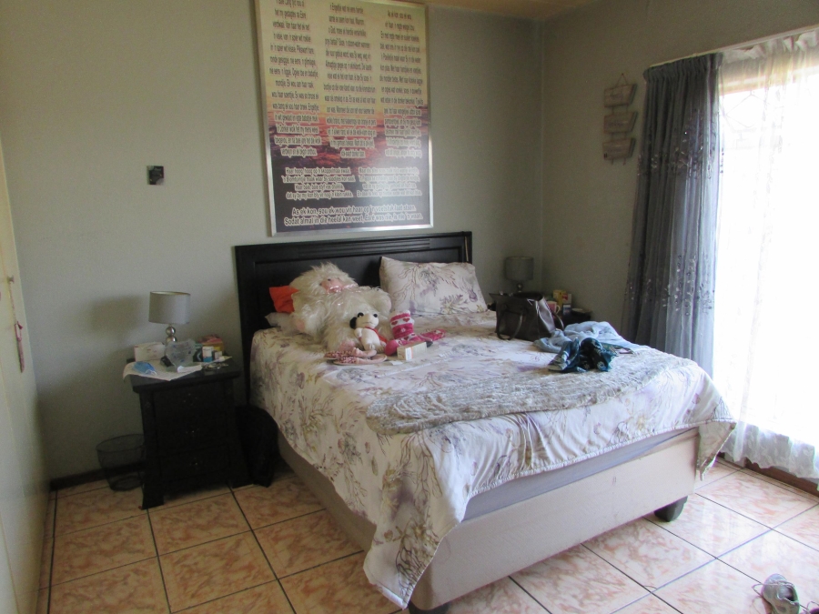 2 Bedroom Property for Sale in Randfontein Central Gauteng