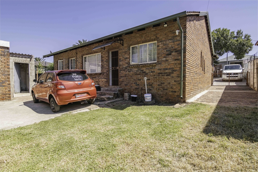 3 Bedroom Property for Sale in Maraisburg Gauteng