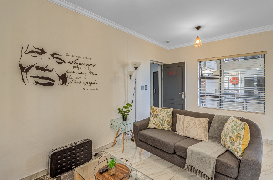 1 Bedroom Property for Sale in Sandown Gauteng