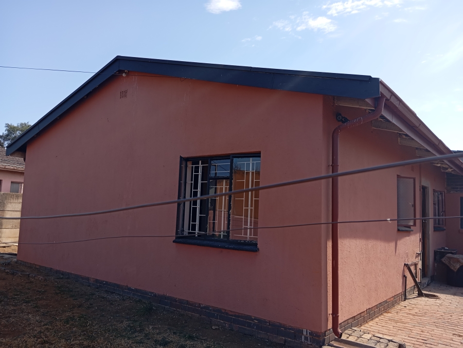 5 Bedroom Property for Sale in Kempton Park West Gauteng