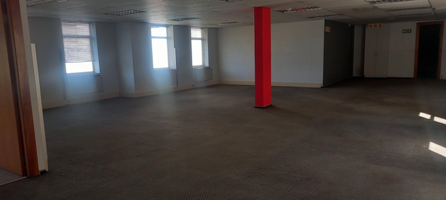 To Let commercial Property for Rent in Meadowbrook Gauteng