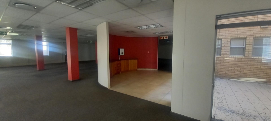 To Let commercial Property for Rent in Meadowbrook Gauteng