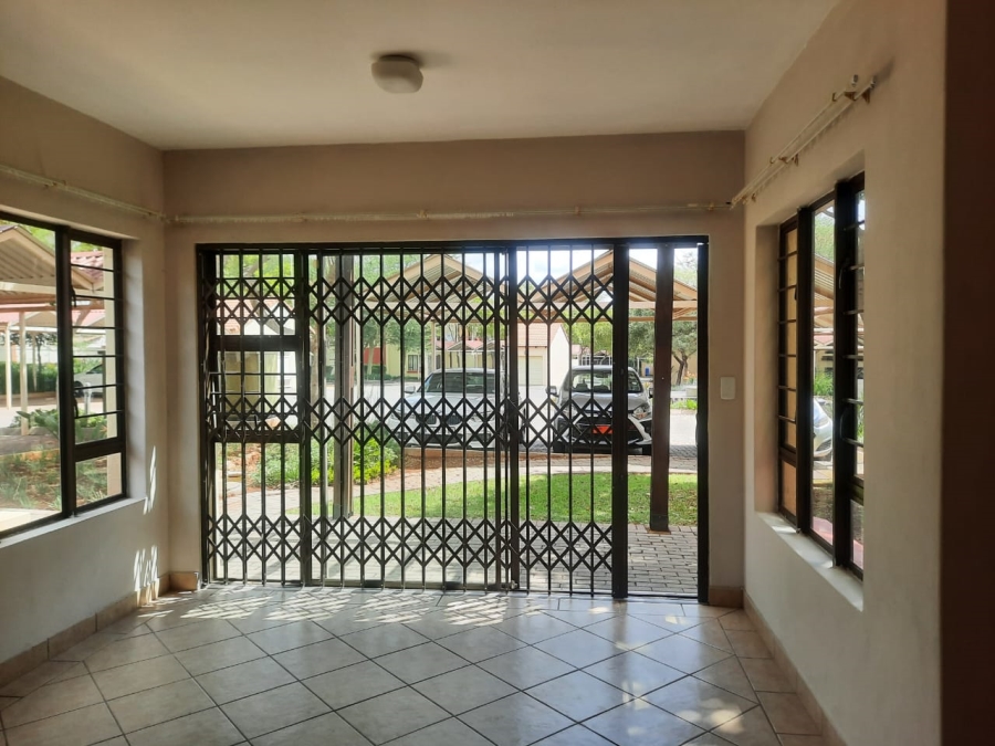 1 Bedroom Property for Sale in Hazeldean Gauteng