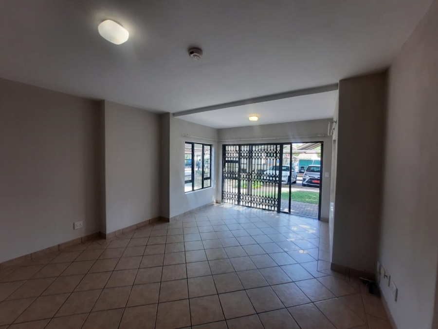 1 Bedroom Property for Sale in Hazeldean Gauteng