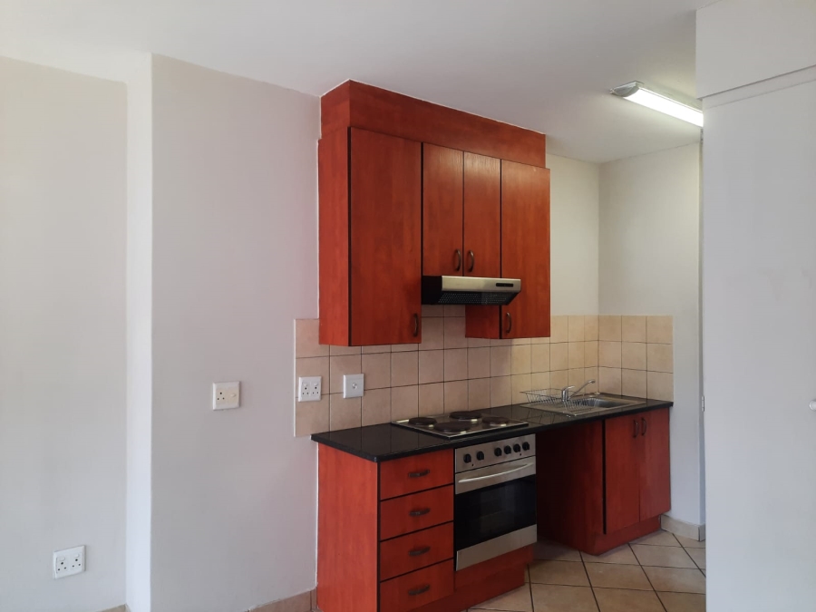 1 Bedroom Property for Sale in Hazeldean Gauteng