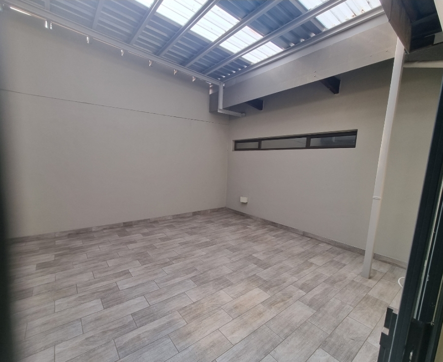 To Let 2 Bedroom Property for Rent in Parkrand Gauteng