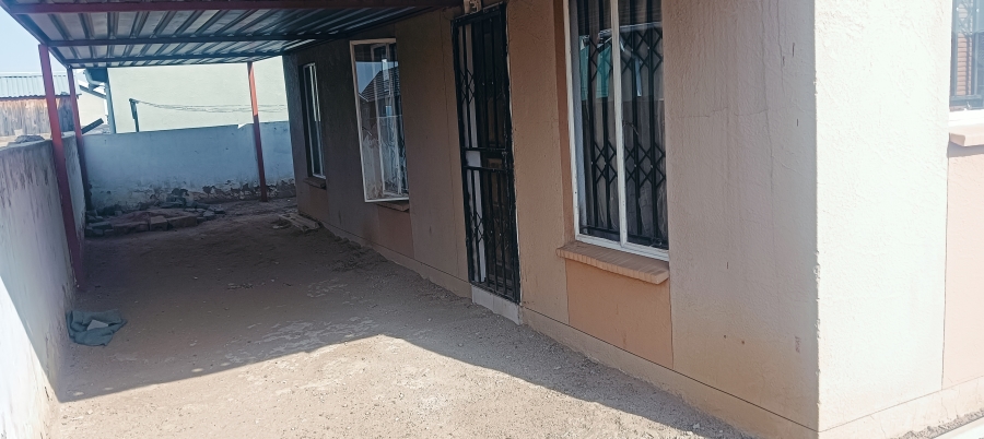 3 Bedroom Property for Sale in Windmill Park Gauteng