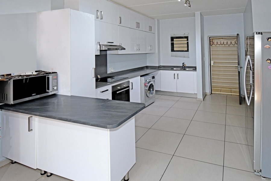 3 Bedroom Property for Sale in North Riding Gauteng