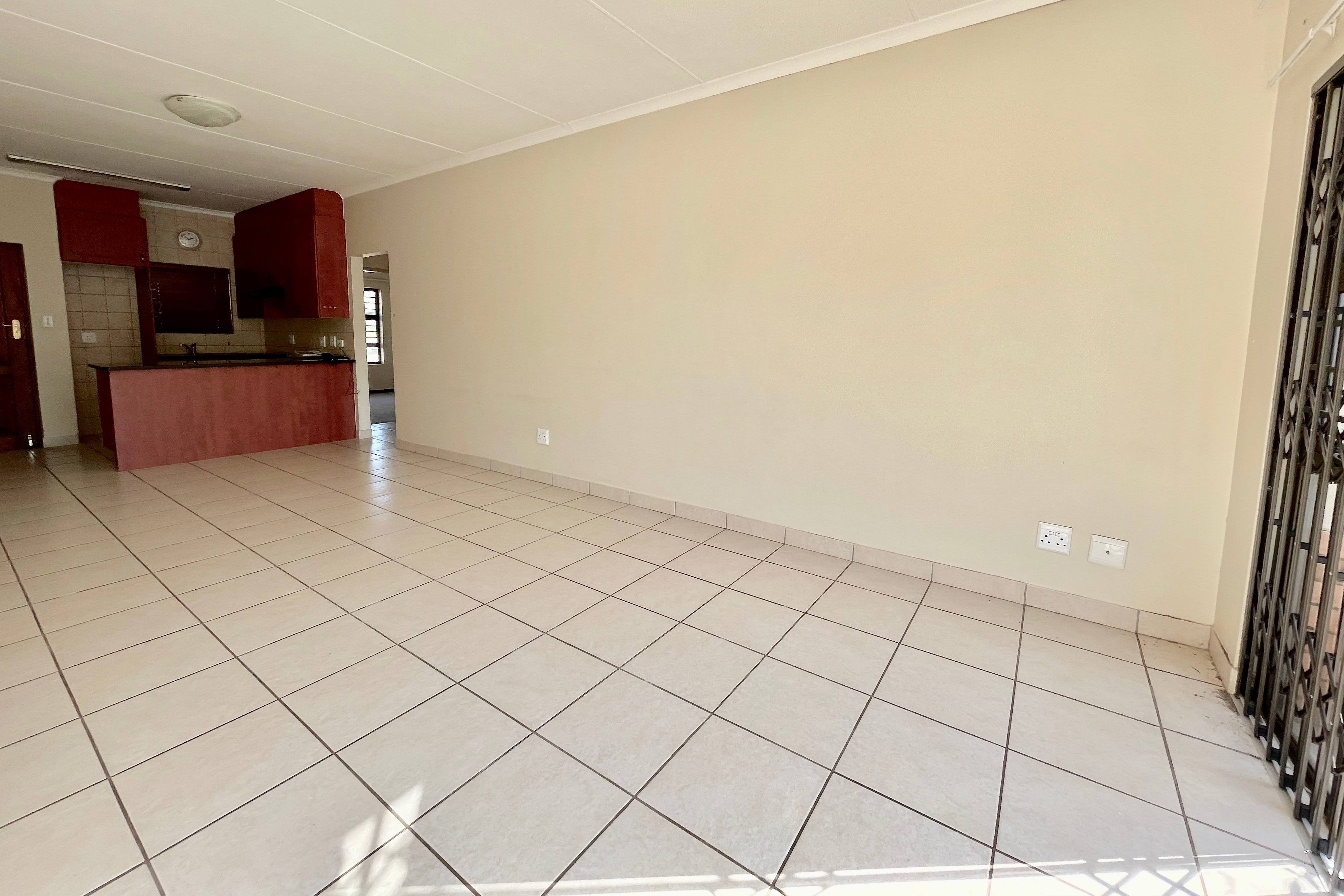 2 Bedroom Property for Sale in The Retreat Gauteng