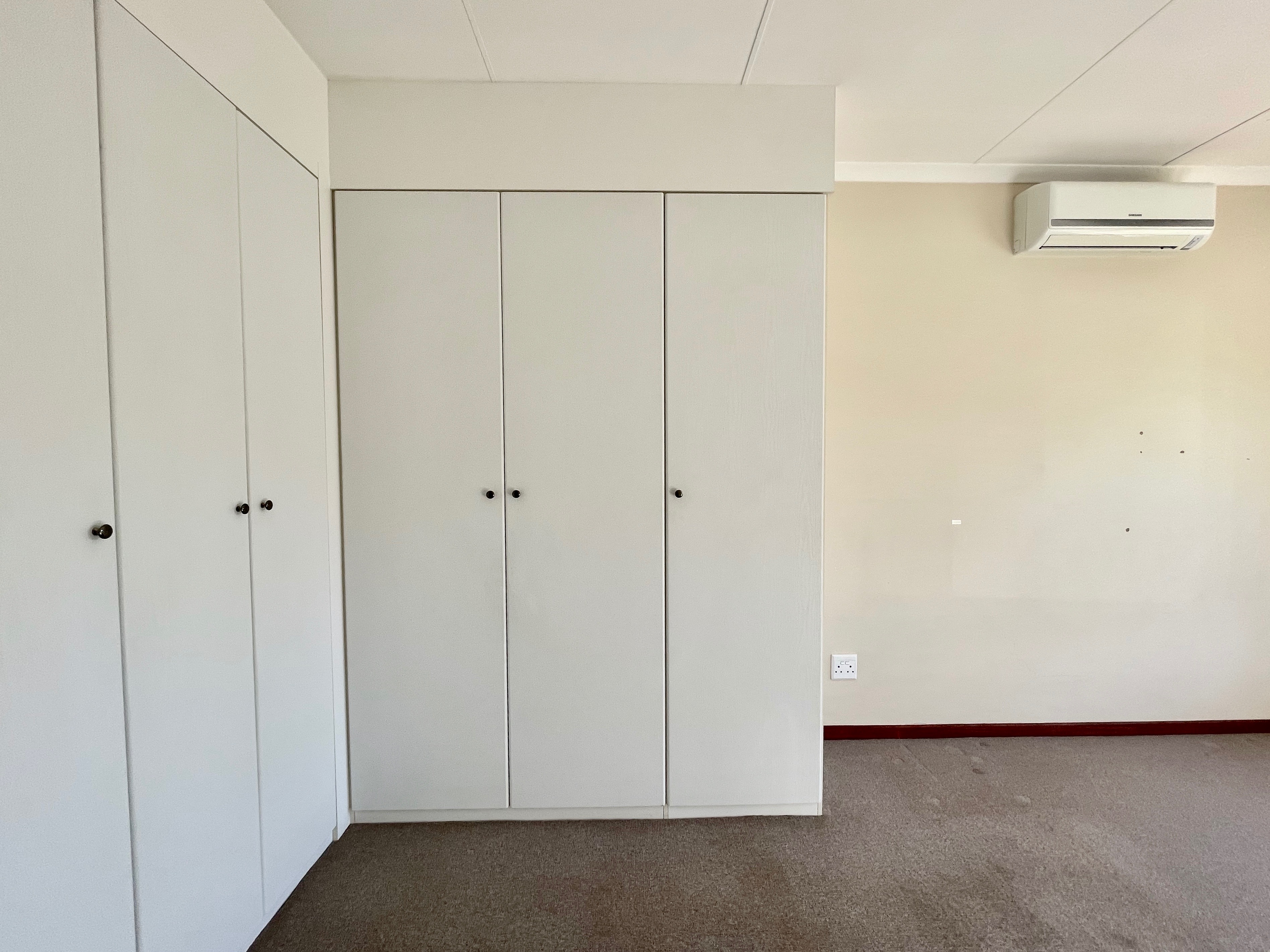 2 Bedroom Property for Sale in The Retreat Gauteng