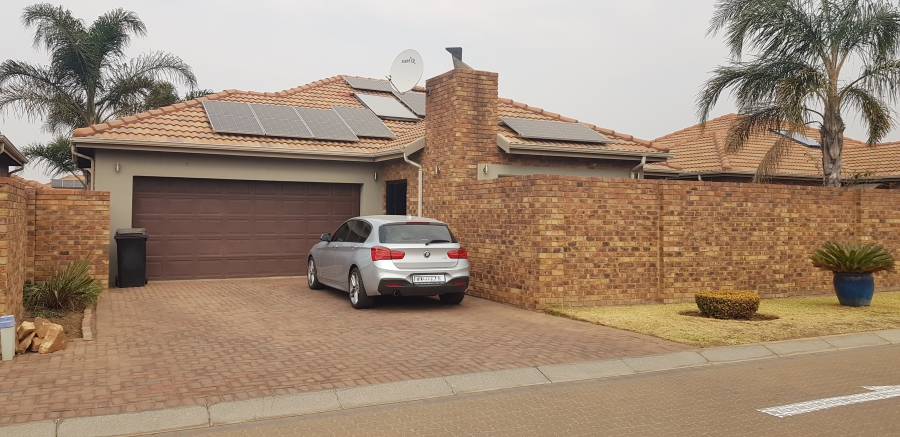 3 Bedroom Property for Sale in Bartlett Gauteng