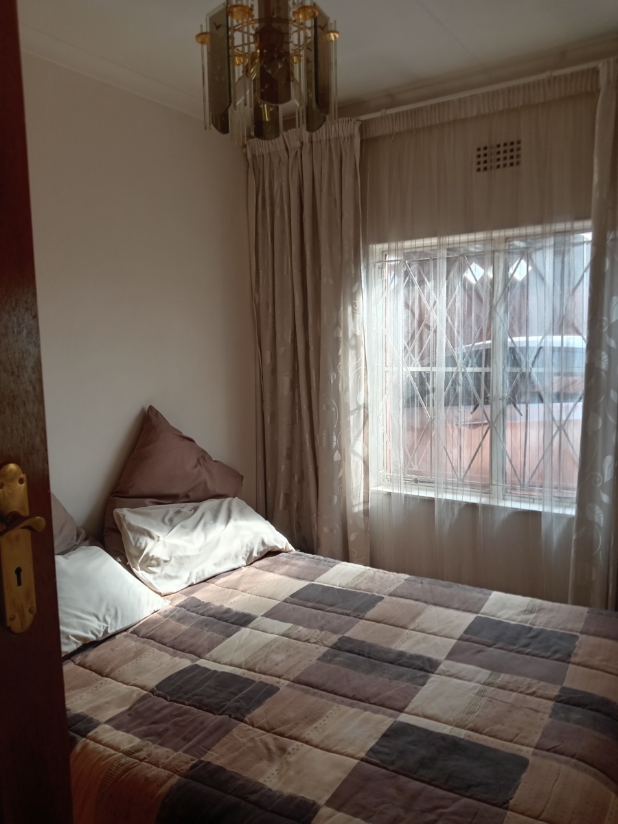 4 Bedroom Property for Sale in Lenasia Ext 1 Gauteng