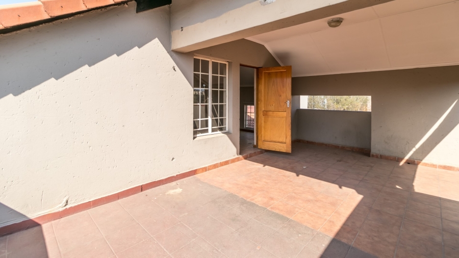 3 Bedroom Property for Sale in Erand Gardens Gauteng