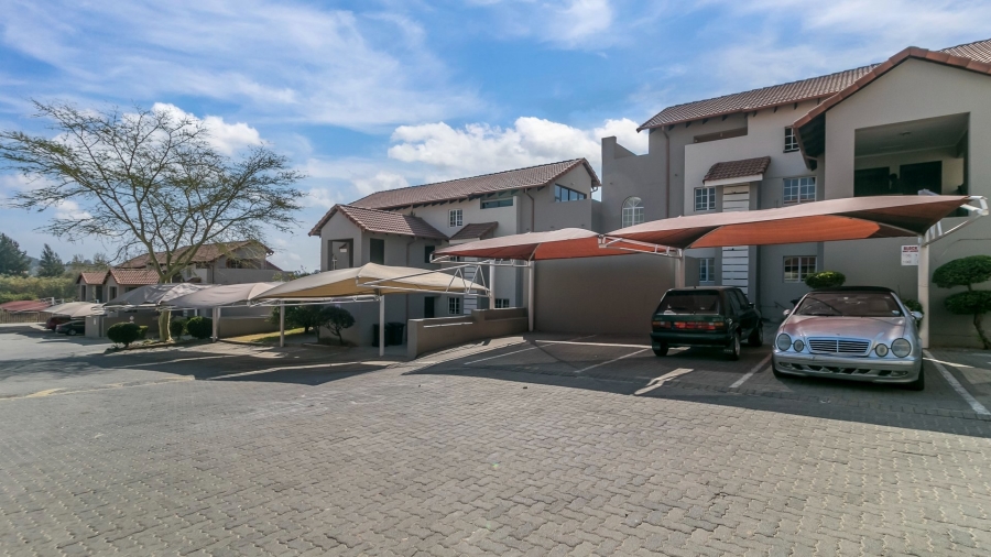 3 Bedroom Property for Sale in Erand Gardens Gauteng