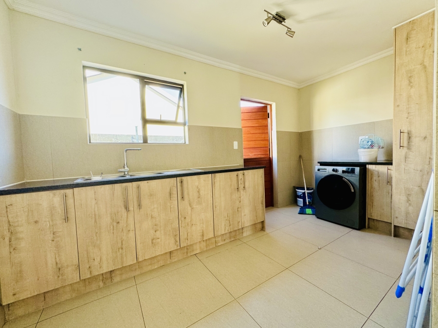 4 Bedroom Property for Sale in Roodeplaat Gauteng