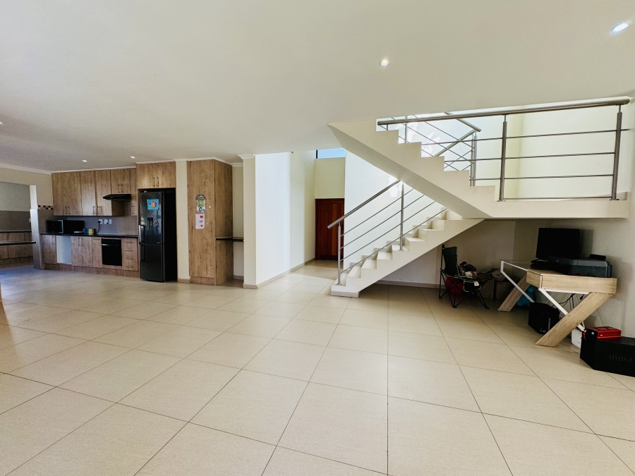 4 Bedroom Property for Sale in Roodeplaat Gauteng