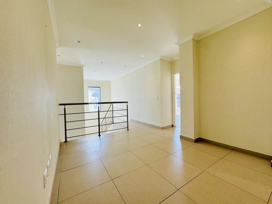 4 Bedroom Property for Sale in Roodeplaat Gauteng