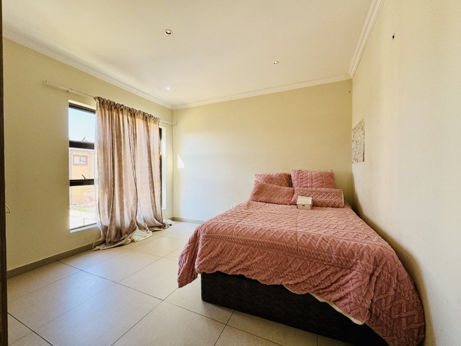 4 Bedroom Property for Sale in Roodeplaat Gauteng