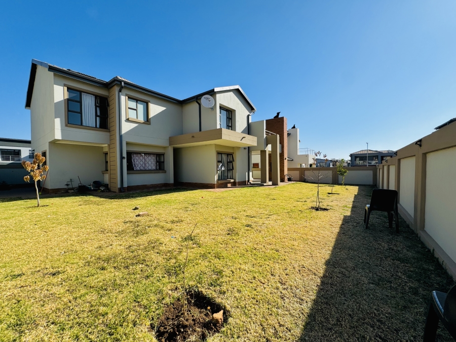 4 Bedroom Property for Sale in Roodeplaat Gauteng