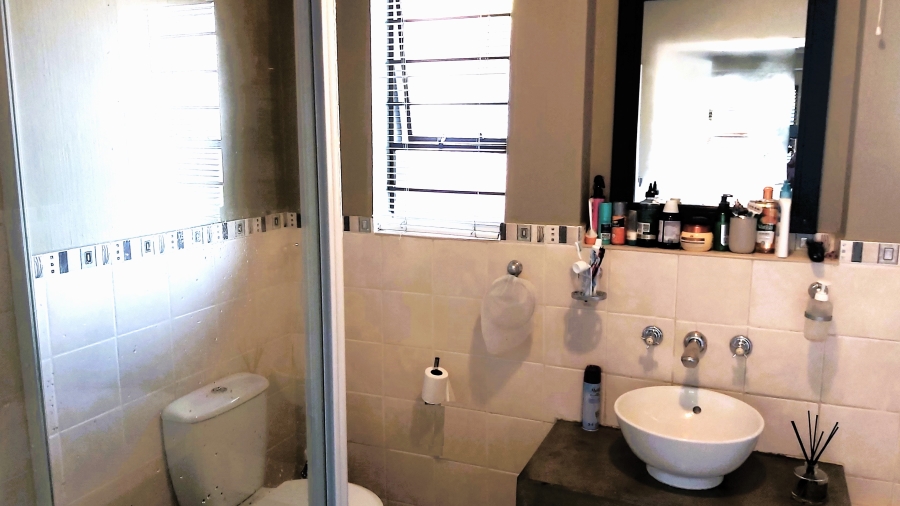 3 Bedroom Property for Sale in Broadacres Gauteng