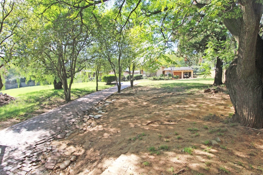0 Bedroom Property for Sale in Bryanston Gauteng