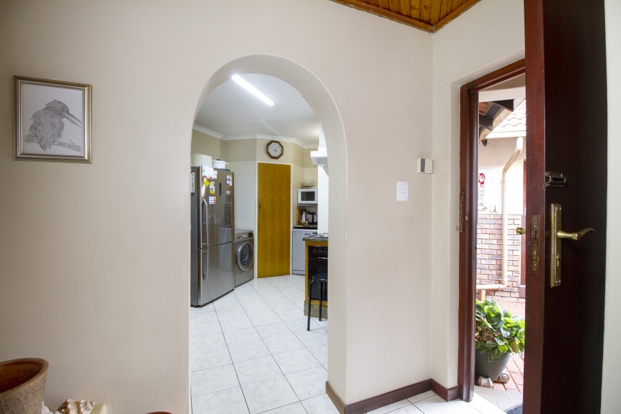 3 Bedroom Property for Sale in Monument Park Gauteng