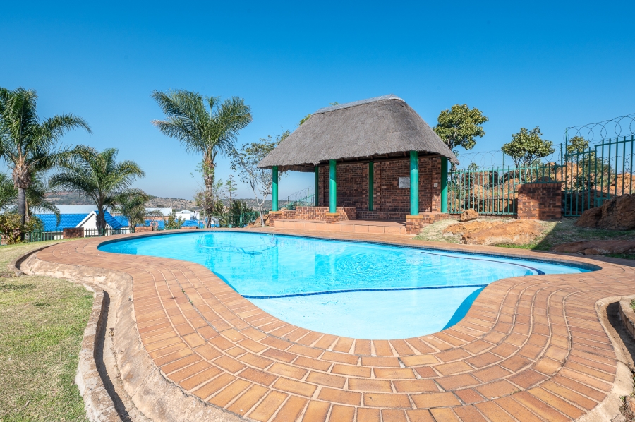 2 Bedroom Property for Sale in Winchester Hills Gauteng