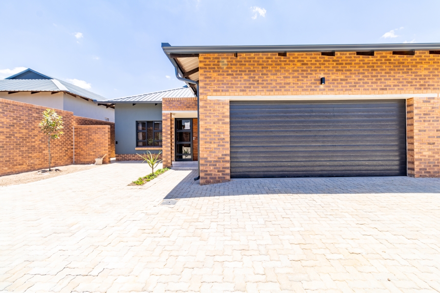 3 Bedroom Property for Sale in Six Fountains Residential Estate Gauteng