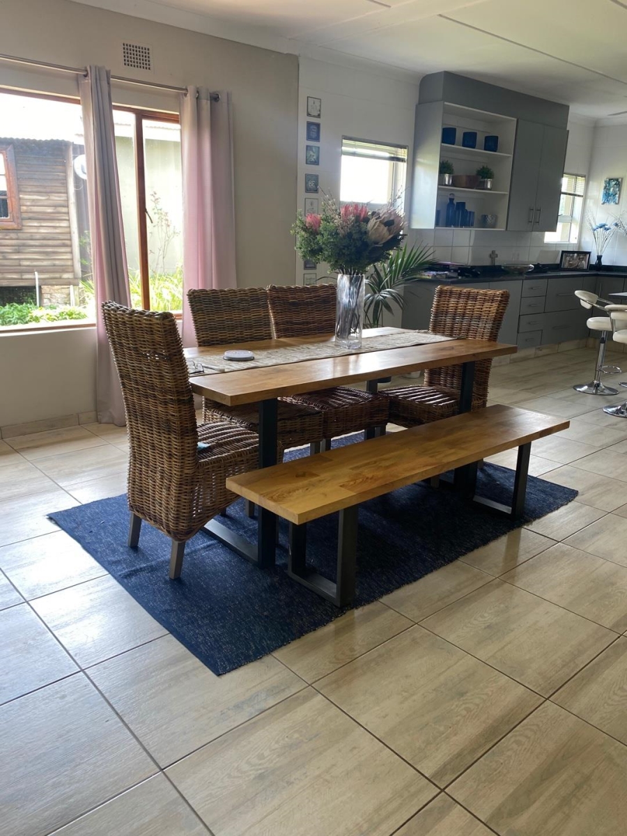 3 Bedroom Property for Sale in Theoville Gauteng