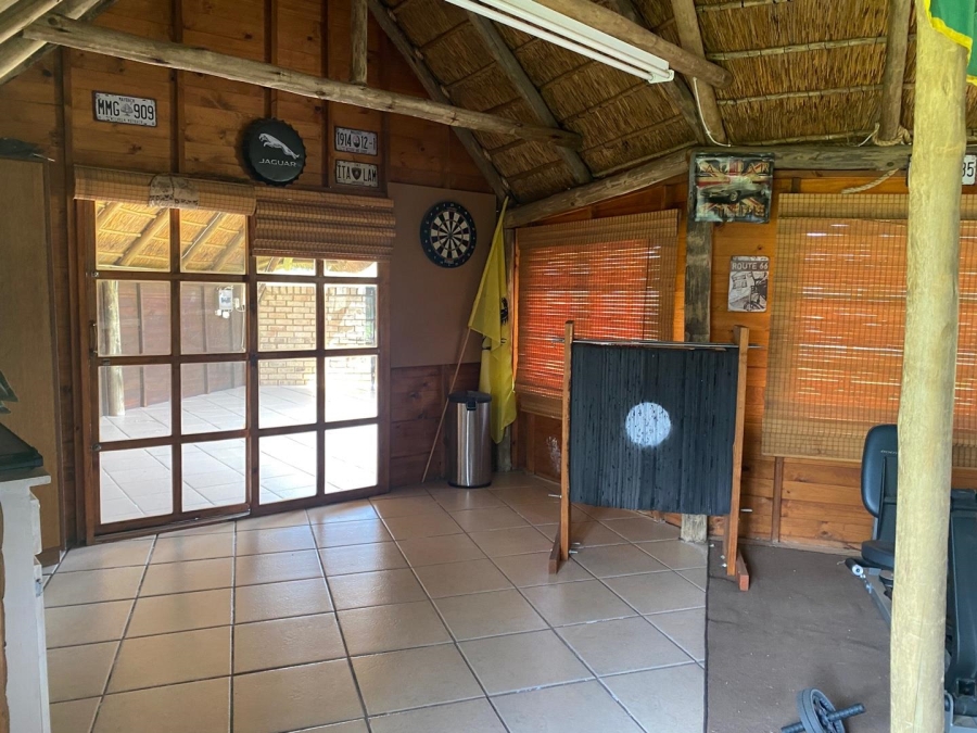 3 Bedroom Property for Sale in Theoville Gauteng