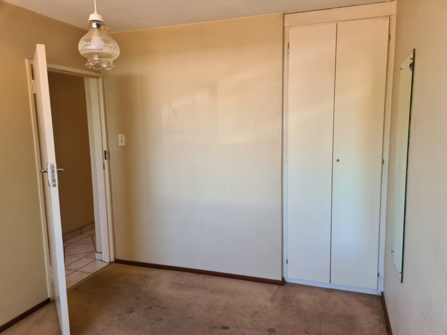 To Let 2 Bedroom Property for Rent in Northcliff Gauteng