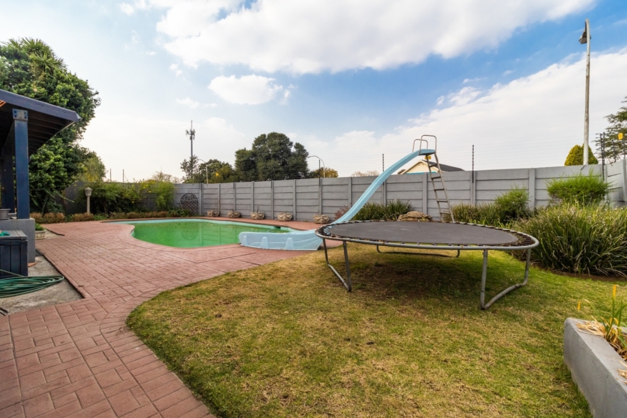 4 Bedroom Property for Sale in Randhart Gauteng