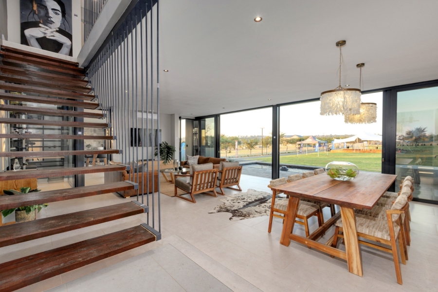 5 Bedroom Property for Sale in Helderfontein Estate Gauteng